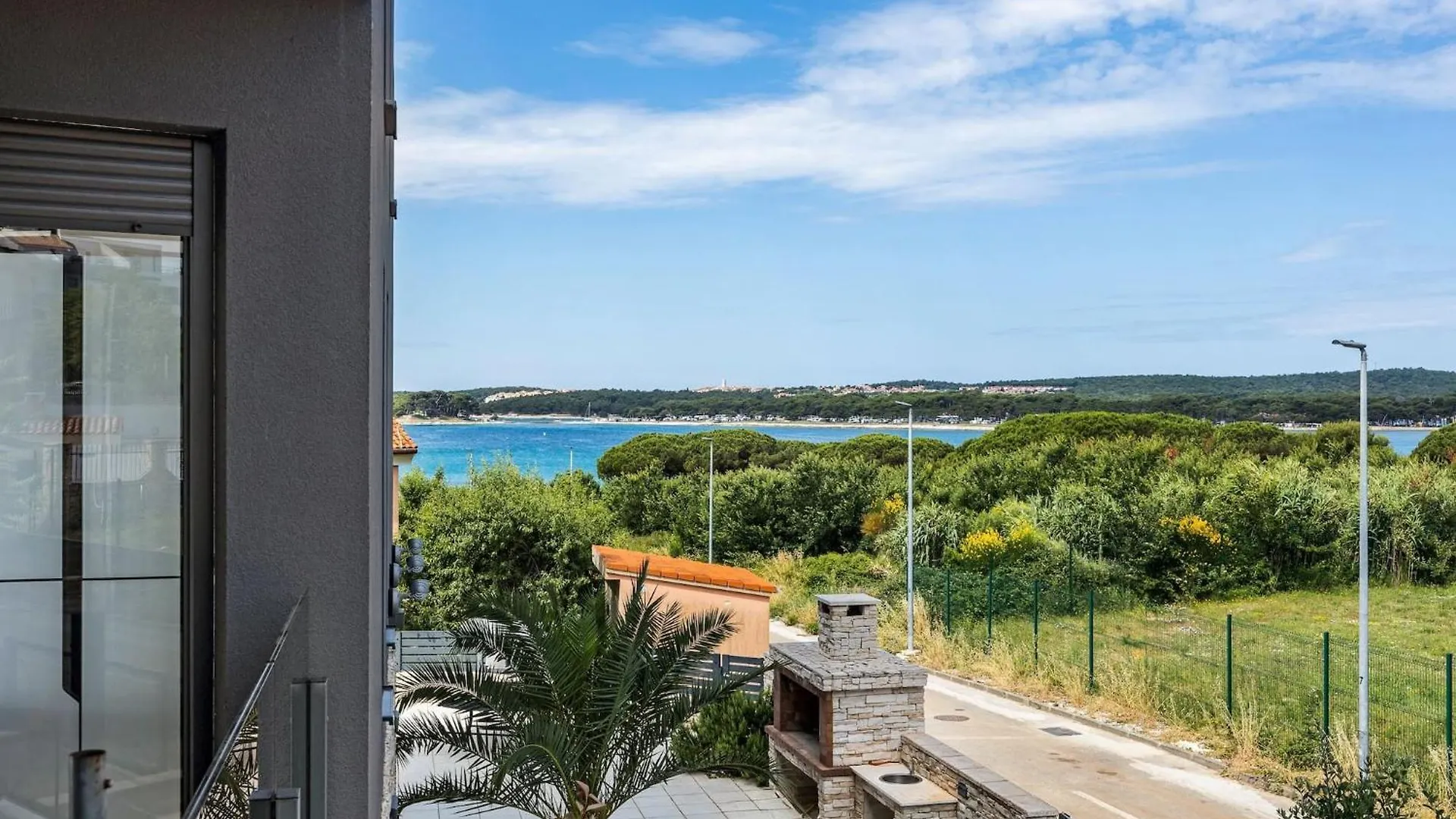 Medulin Beach Apartment 0*,